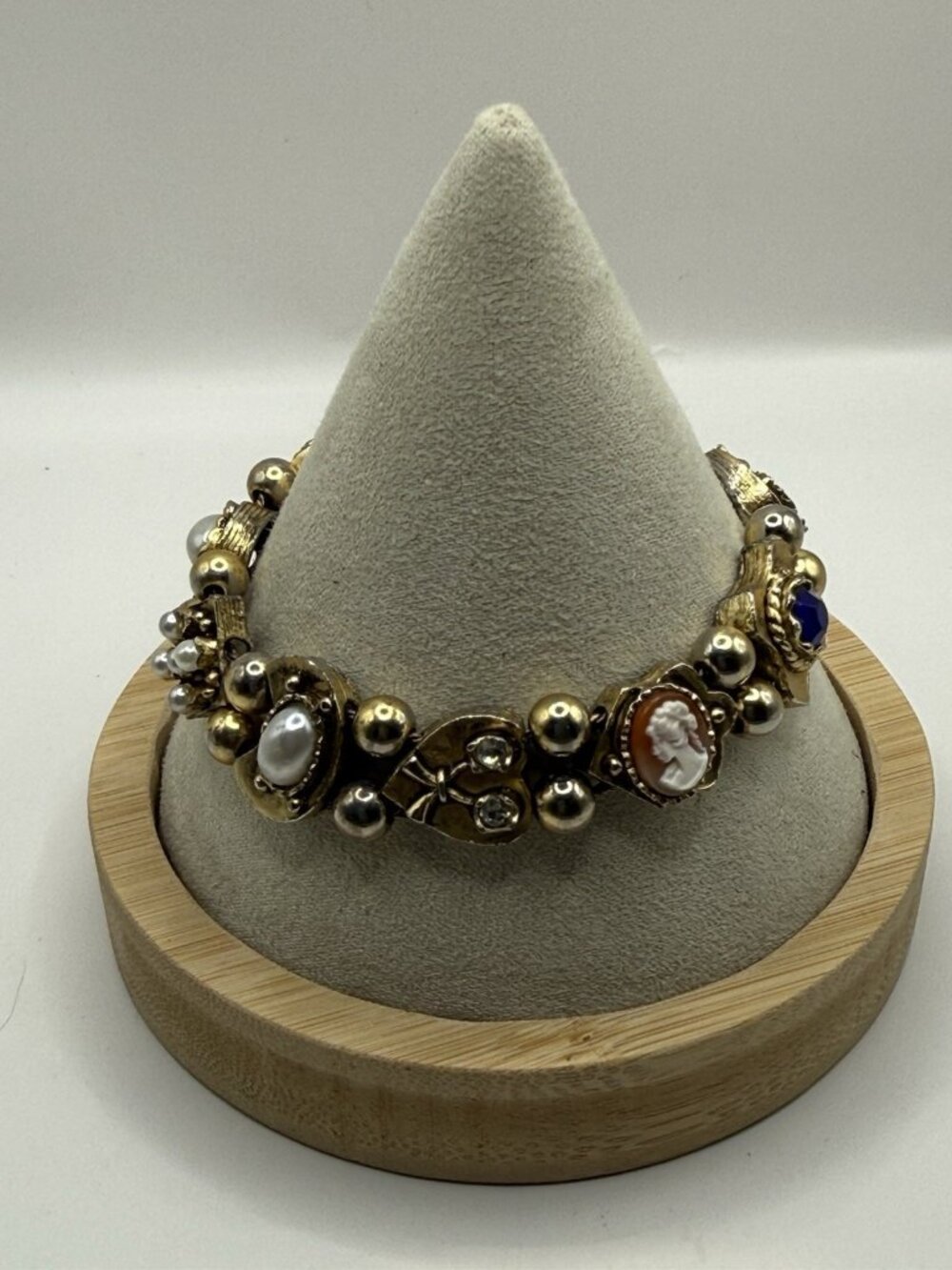 Vintage Victorian Revival Charm Slide bracelet Cameo Faux Stones Gold Tone 7"